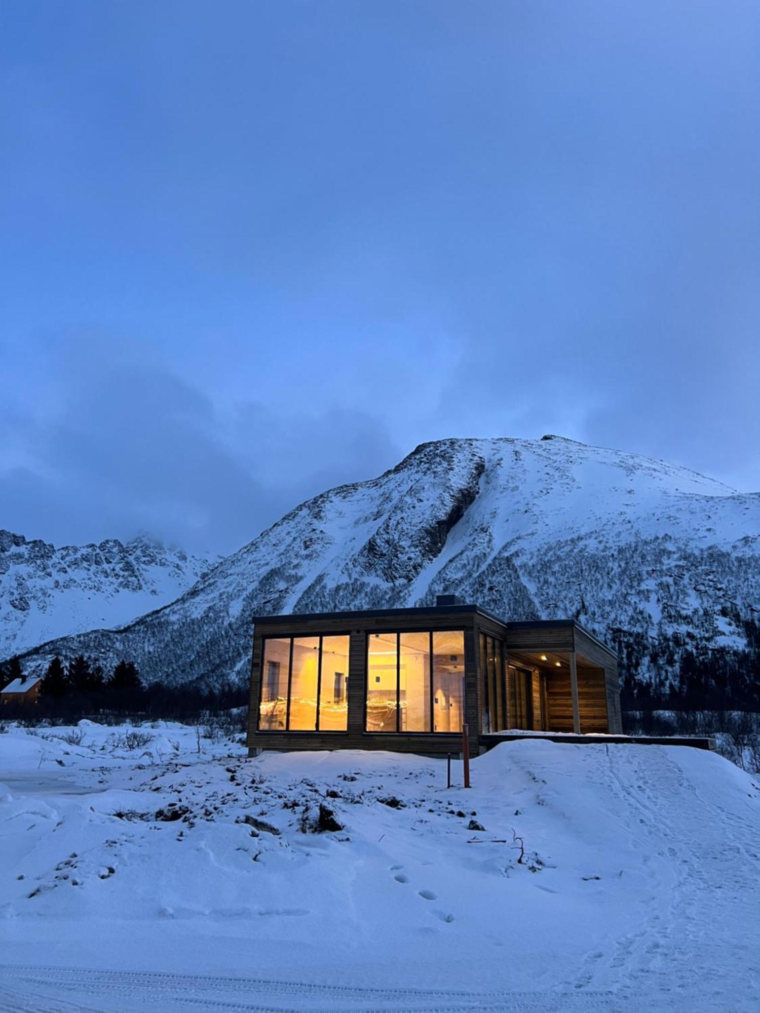 Lyngvaer Luggombu Villa Kleppstad Luaran gambar
